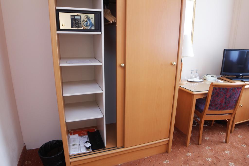 Hotel Pavlov 카를로비바리 외부 사진