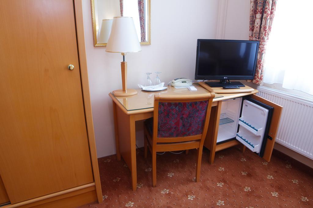 Hotel Pavlov 카를로비바리 외부 사진