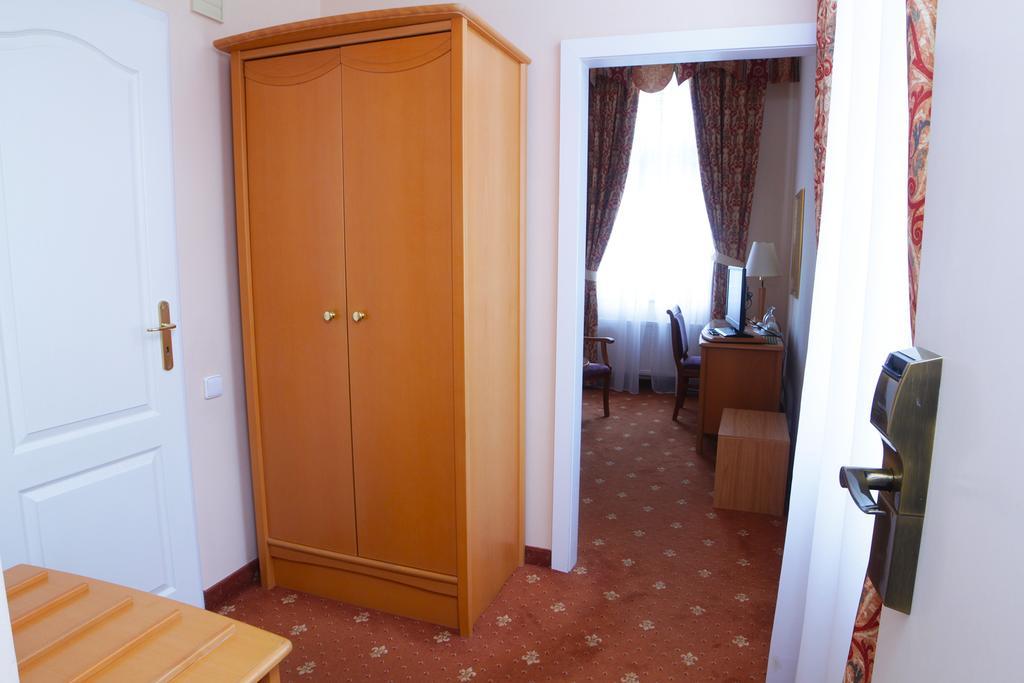 Hotel Pavlov 카를로비바리 외부 사진
