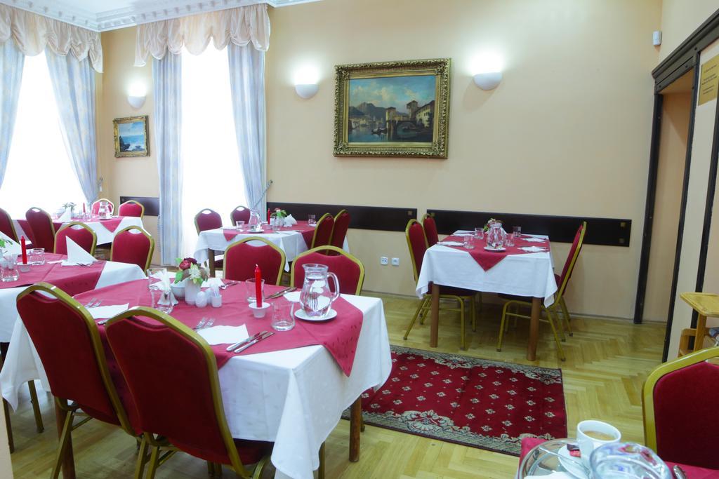 Hotel Pavlov 카를로비바리 외부 사진